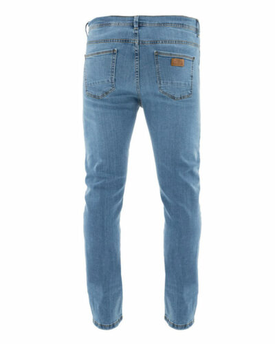 Los Jeans MORGAN 776 son muy confortables gracias a su tejido elástico de alta calidad y durabilidad. Ideal para los hombres que les gusta vestir casual pero sin perder la elegancia. Jeans de hombre 5 bolsillos con botón y cremallera YKK de alta durabilidad. Slim Fit. Diseñado y fabricado completamente en España. Envío gratuito a Península y Baleares. Envío gratuito a partir de 200€ a todas las zonas y países. Envío en: Península 24h /48h – Canarias y resto de países de 48h a 7 días        (Tiempo de preparación máximo 72h)