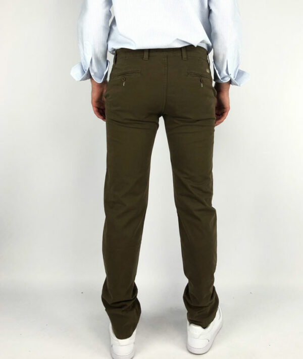 pantalon chino color avellana 597 27 lazhers