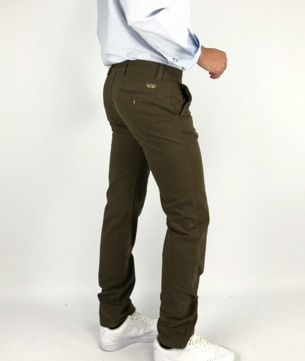 pantalones chinos color avellana 597 27